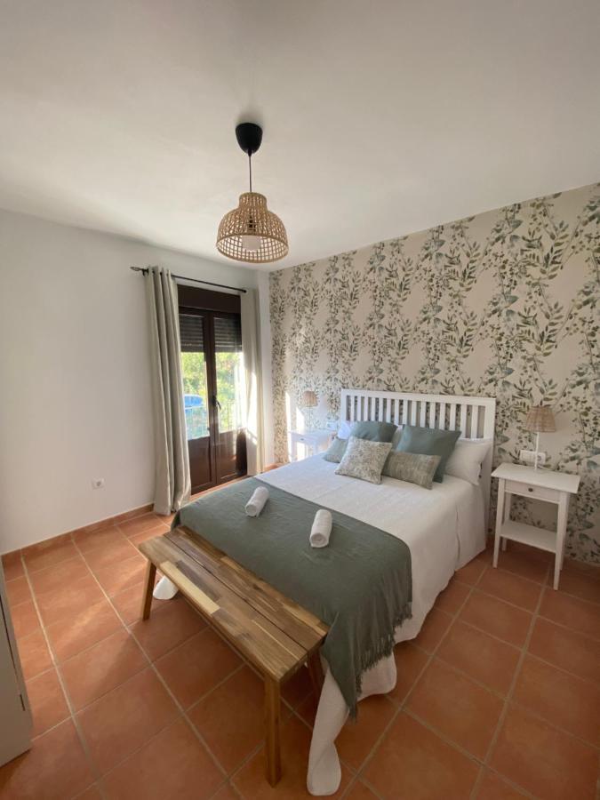 Alojamiento La Tana Fuenteheridos Extérieur photo