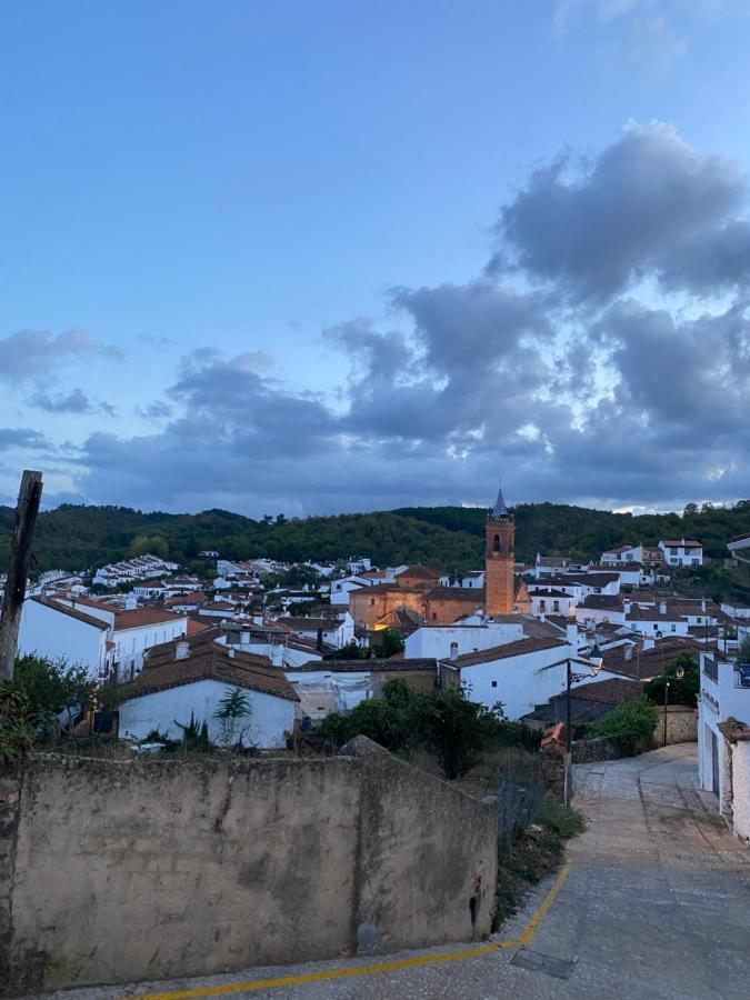 Alojamiento La Tana Fuenteheridos Extérieur photo